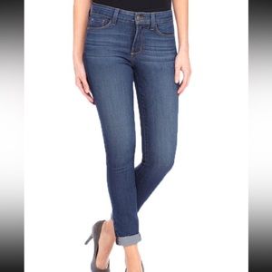 New/NWOT NYDJ Annabelle Skinny Boyfriend cuffed Jeans (18W)